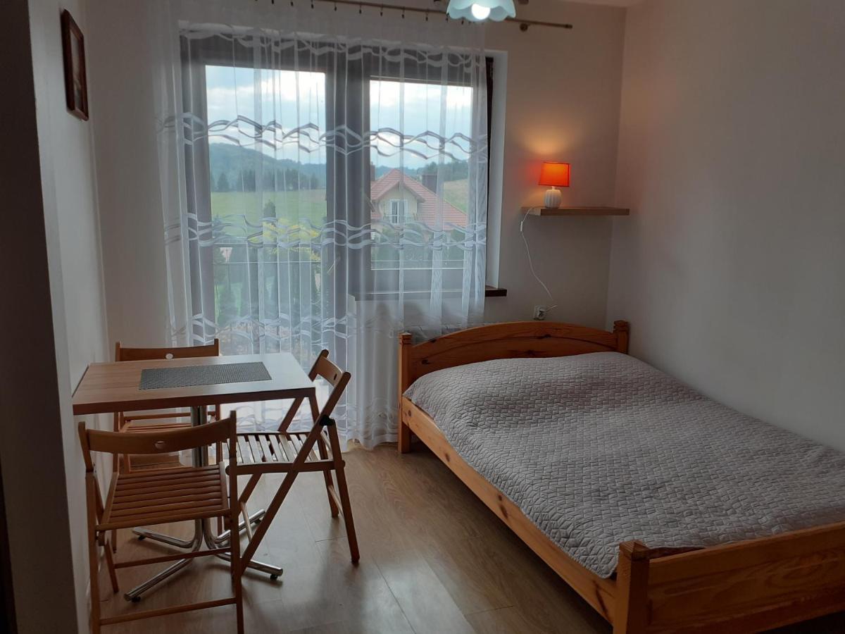 Zielony Zakatek Domki I Pokoje 661-038-537 Polańczyk 외부 사진